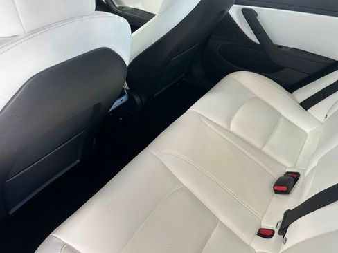 Used 2018 Tesla Model 3 Long Range AWD/4WD image 15