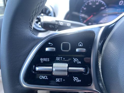Certified 2023 Mercedes-Benz EQB 300 4MATIC image 12