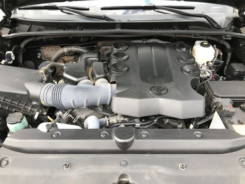 Certified 2023 Toyota 4Runner Limited image 31