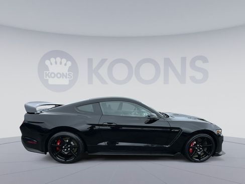 Used 2018 Ford Mustang Shelby GT350R w/ GT350R Equipment Group 920A RWD image 17