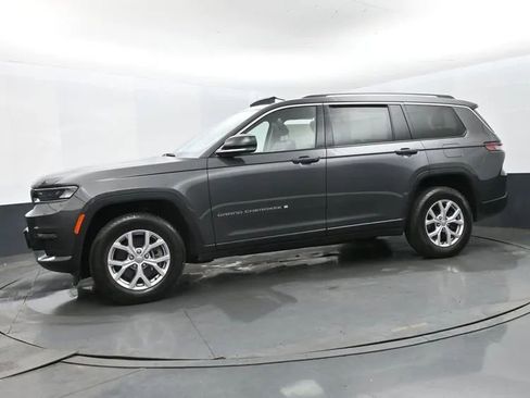 Used 2022 Jeep Grand Cherokee L Limited image 5