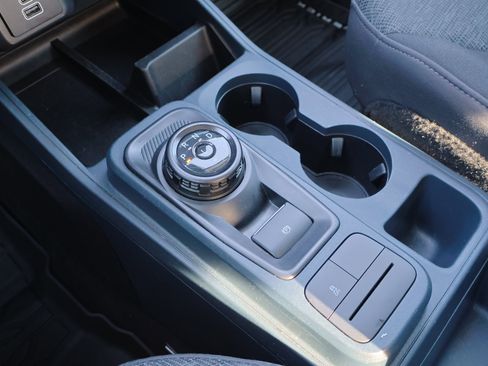 Used 2025 Ford Maverick XL image 23