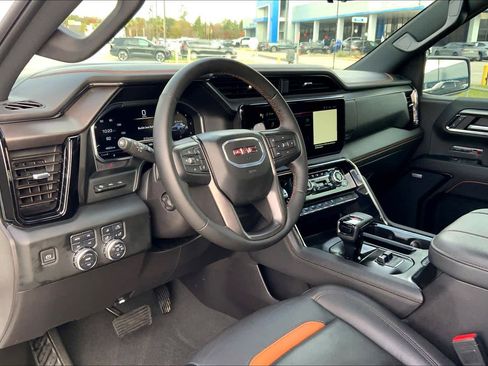 Certified 2024 GMC Sierra 1500 AT4 w/ Technology Package image 32