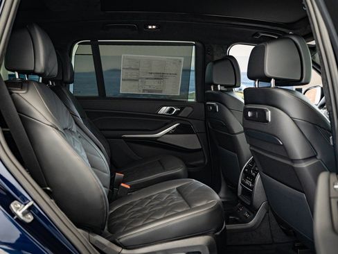 New 2026 BMW X7 xDrive40i w/ M Sport Package image 39