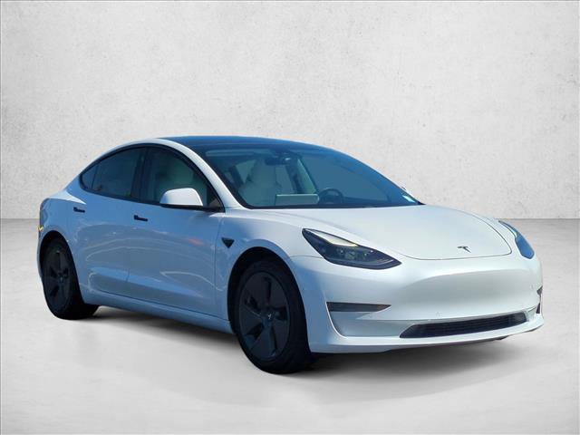 Used 2021 Tesla Model 3 Standard Range Plus RWD image 3