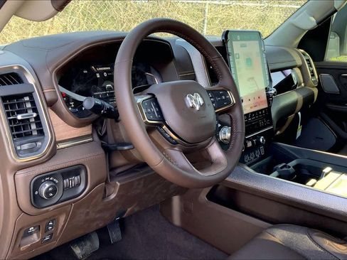 New 2026 RAM 1500 Limited w/ Trailer Tow Group image 8