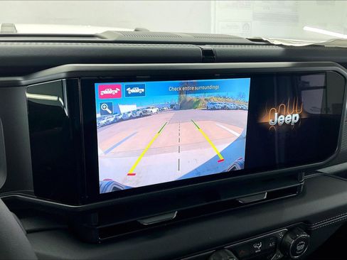 New 2026 Jeep Gladiator Rubicon image 13