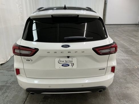 Used 2023 Ford Escape ST-Line Select w/ Tech Pack #2 image 4