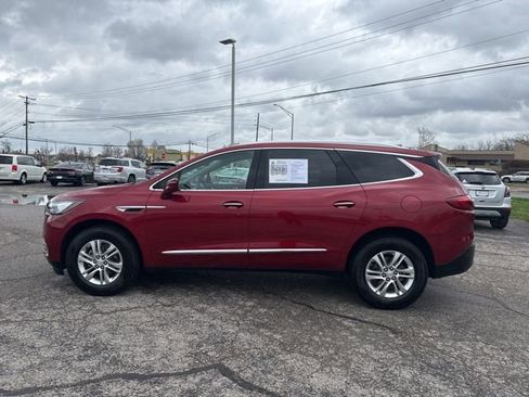 Used 2018 Buick Enclave Essence image 22