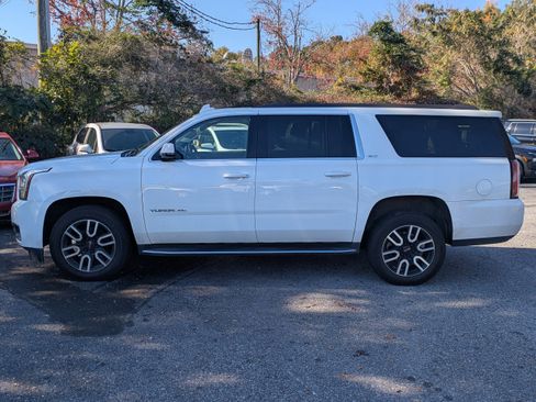 Used 2020 GMC Yukon XL SLT w/ Open Road Package image 7