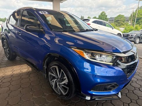 Used 2019 Honda HR-V Sport image 4