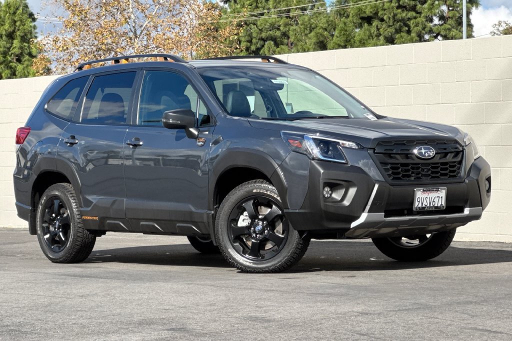 Used 2025 Subaru Forester Wilderness AWD/4WD image 2