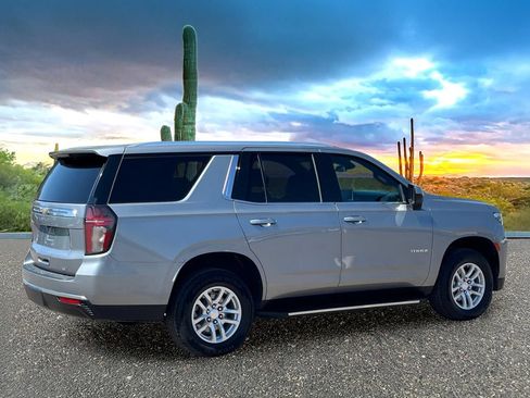 Used 2023 Chevrolet Tahoe LT RWD image 5
