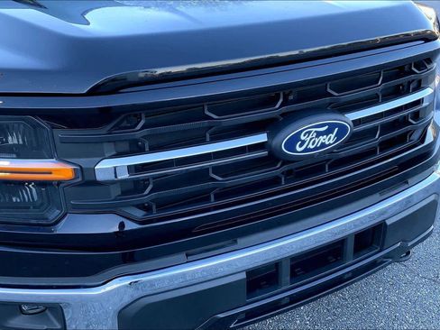 Used 2024 Ford F150 XLT w/ Mobile Office Package image 28