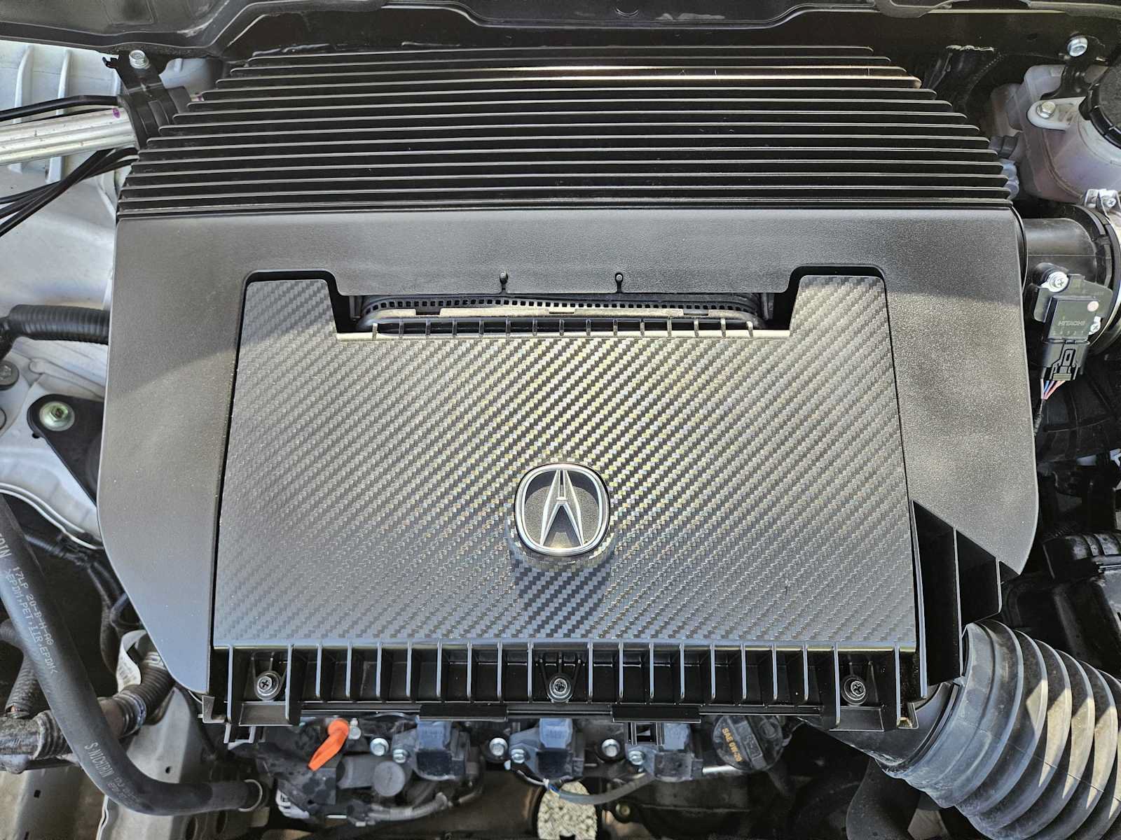 Used 2025 Acura MDX w/ Technology Package FWD image 32