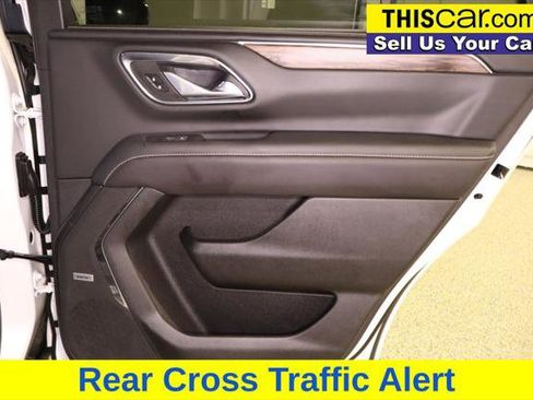 Used 2023 Chevrolet Tahoe Premier AWD/4WD image 38