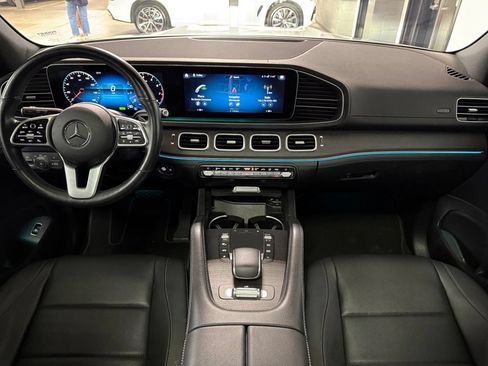 Used 2022 Mercedes-Benz GLS 450 4MATIC w/ Acoustic Comfort Package image 8
