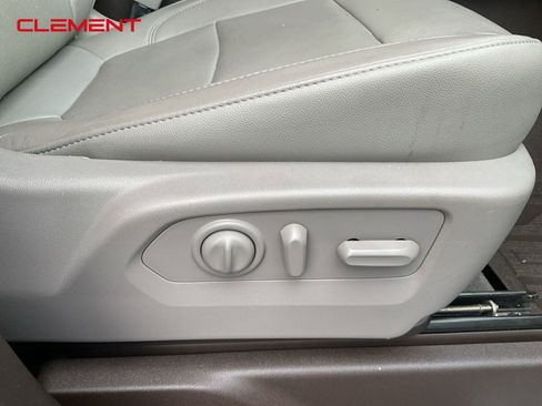 Used 2020 GMC Sierra 2500 SLT image 46