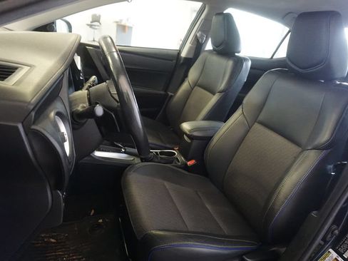 Used 2019 Toyota Corolla SE FWD image 13