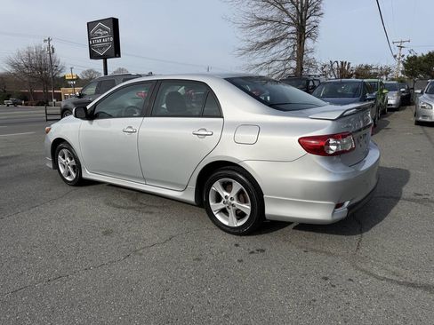 Used 2013 Toyota Corolla S Special Edition image 7