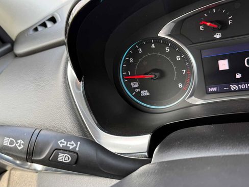 Used 2020 Chevrolet Traverse Premier AWD/4WD image 18
