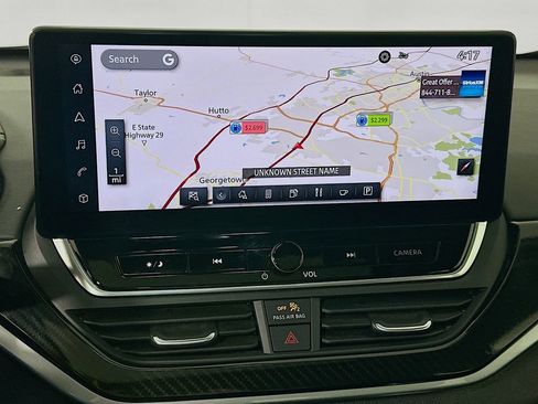 Used 2023 Nissan Altima 2.5 SR w/ SR Premium Package image 13