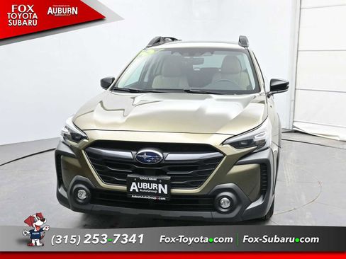 Used 2023 Subaru Outback Premium image 3