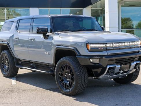 New 2026 GMC Hummer EV SUV image 1