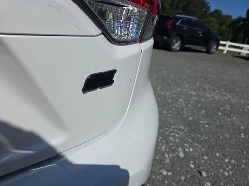 Used 2020 Toyota Corolla SE FWD image 12