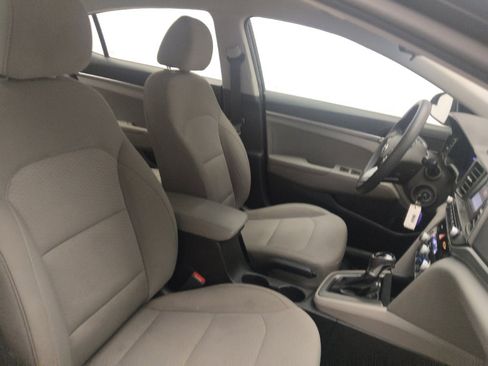 Used 2020 Hyundai Elantra SE w/ Cargo Package (C1) FWD image 19
