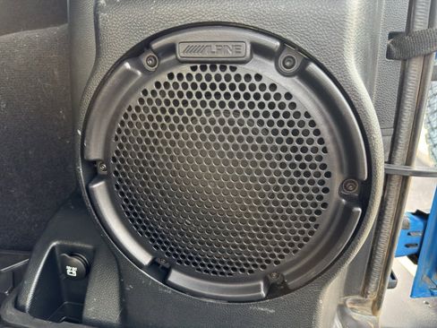 Used 2014 Jeep Wrangler Unlimited Sahara image 12