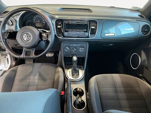 Used 2012 Volkswagen Beetle Turbo FWD image 8