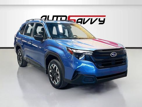 Used 2025 Subaru Forester AWD/4WD image 1
