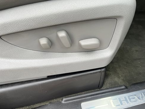 Used 2015 Chevrolet Tahoe LT image 20