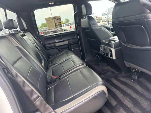Used 2018 Ford F150 Raptor w/ Equipment Group 802A Luxury AWD/4WD image 24
