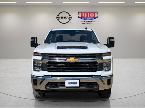 Used 2024 Chevrolet Silverado 2500 LT image 5