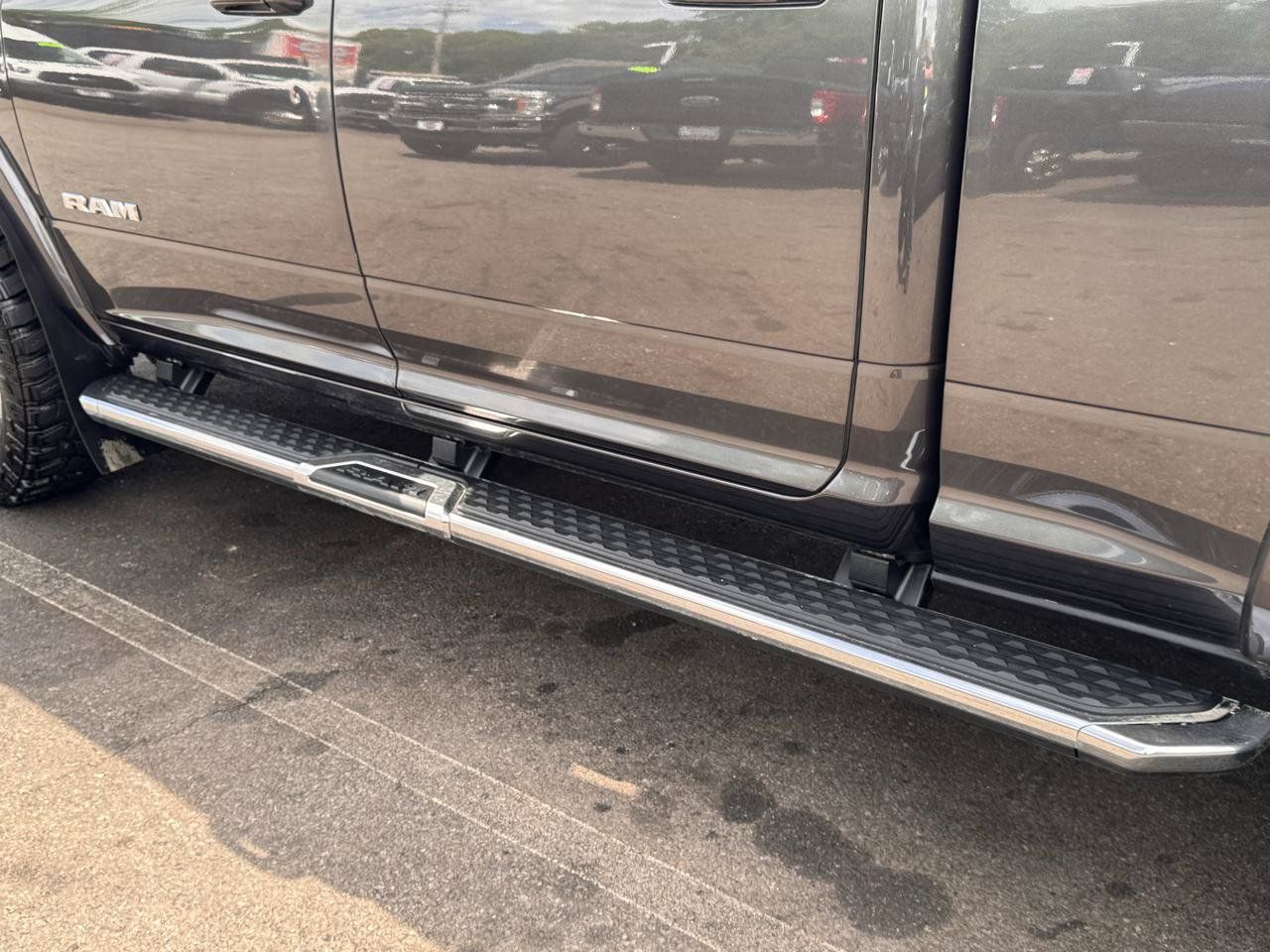 Used 2019 RAM 3500 Laramie AWD/4WD image 16