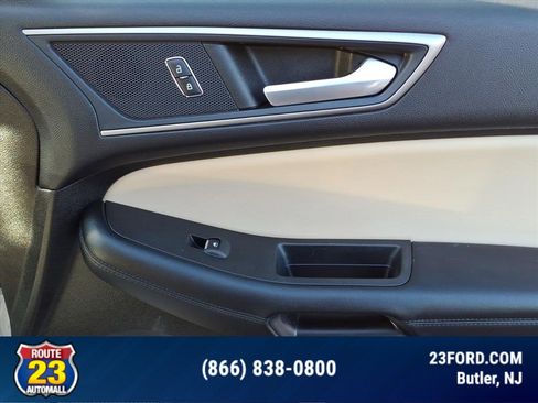 Certified 2022 Ford Edge SEL w/ Convenience Package image 9