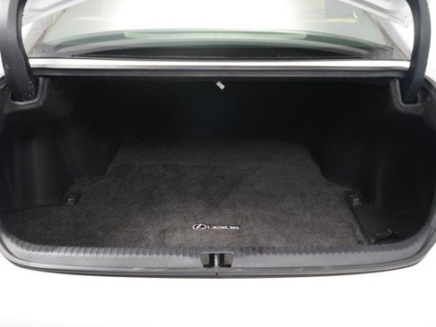 Used 2017 Lexus RC 300 F Sport image 56