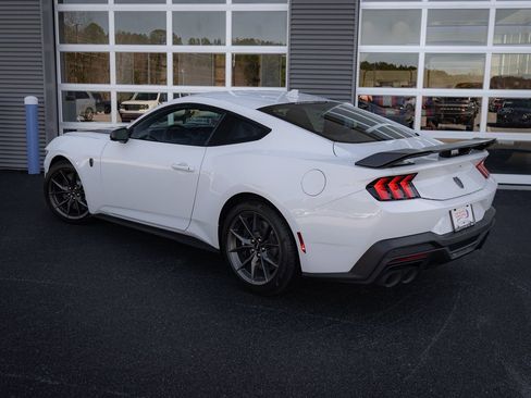Used 2025 Ford Mustang Dark Horse RWD image 40