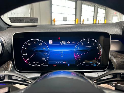 New 2026 Mercedes-Benz GLC 300 4MATIC image 9