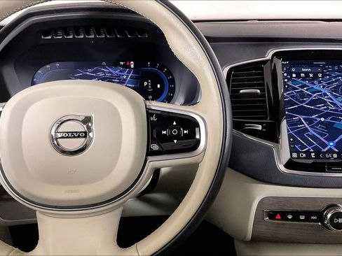 Used 2023 Volvo XC90 B6 Plus w/ Protection Package Premier AWD/4WD image 19