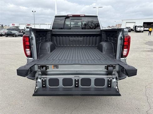 New 2026 GMC Sierra 1500 Elevation image 8