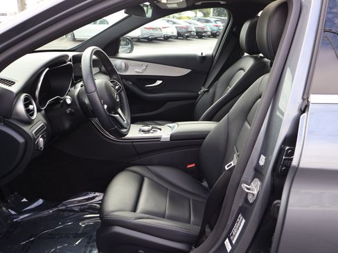 Used 2021 Mercedes-Benz C 300 Sedan image 10