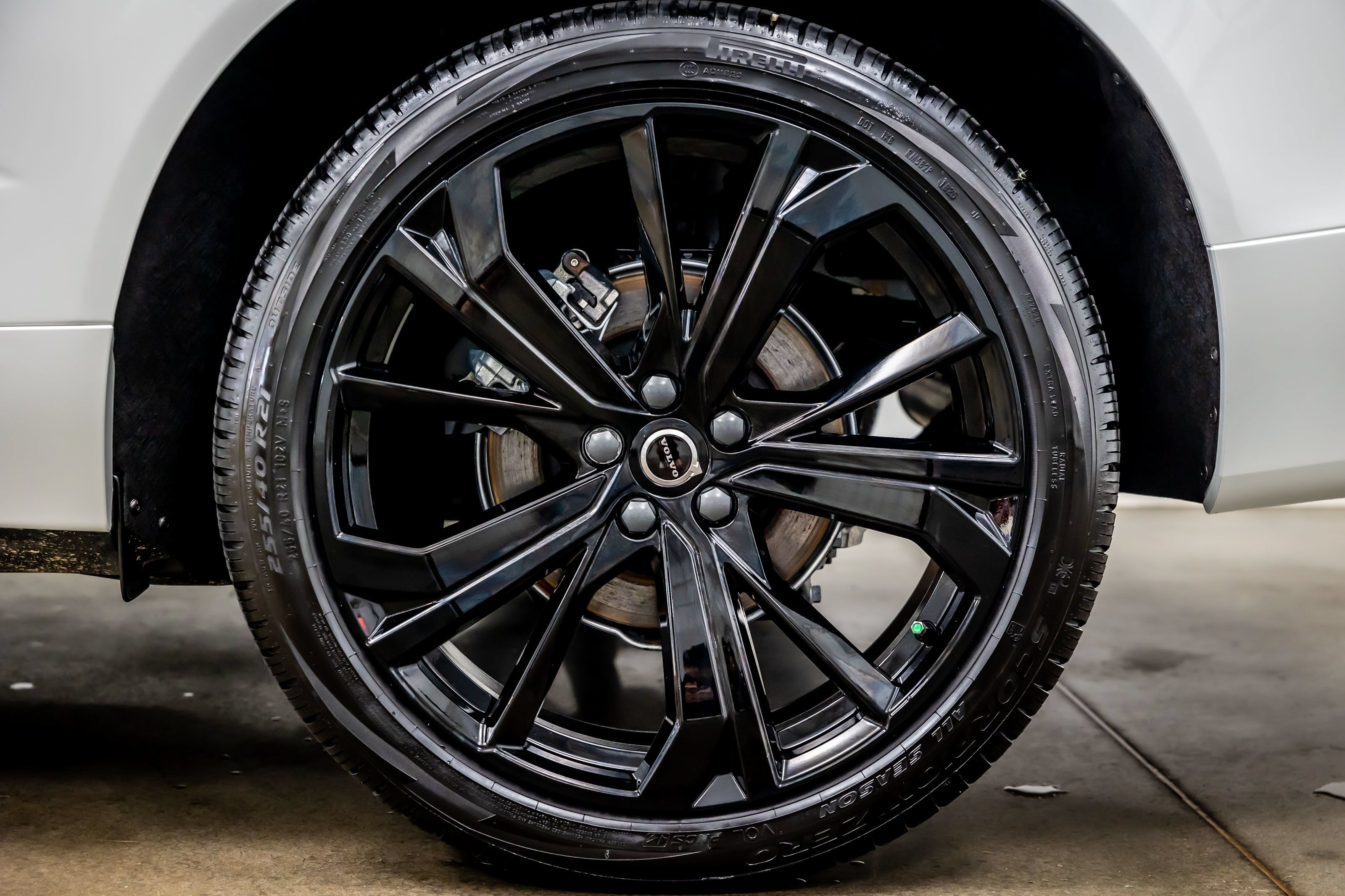 Used 2026 Volvo XC60 B5 Ultra w/ Protection Package Premier AWD/4WD image 35