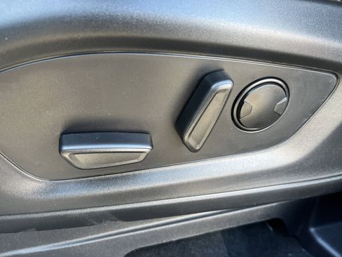 Used 2026 Ford Explorer ST-Line image 17