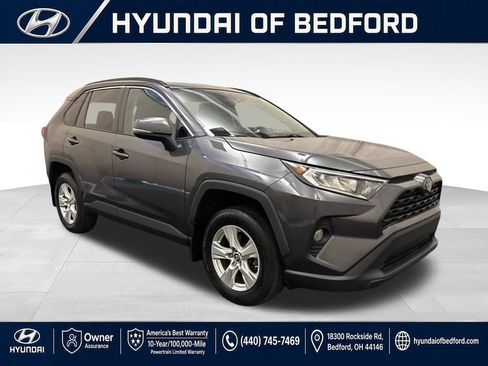 Used 2019 Toyota RAV4 XLE w/ Convenience Package AWD/4WD image 3