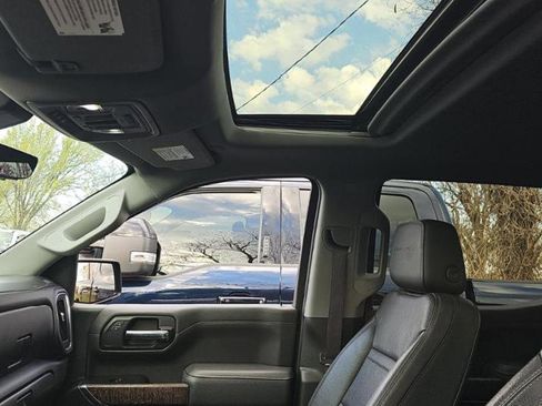 Used 2020 GMC Sierra 1500 Denali w/ Technology Package image 3