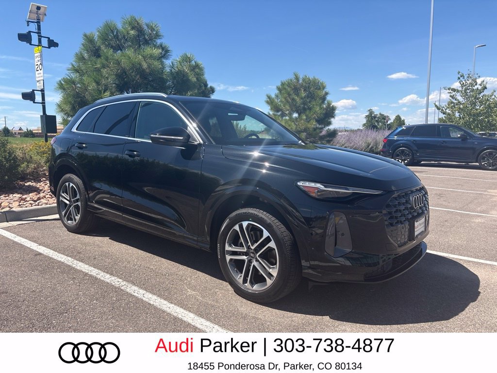 Used 2025 Audi Q5 Premium Plus w/ Premium Plus AWD/4WD image 3