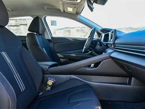 New 2026 Hyundai Elantra Blue image 19